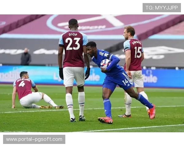 英格兰足球博物馆举办英超历史展全面回顾三十年经典荣耀瞬间