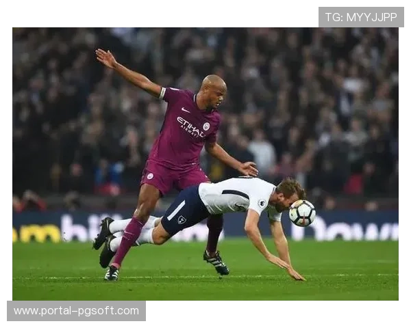 拜仁高位逼抢战术显威，孔帕尼：完美比赛增强信心