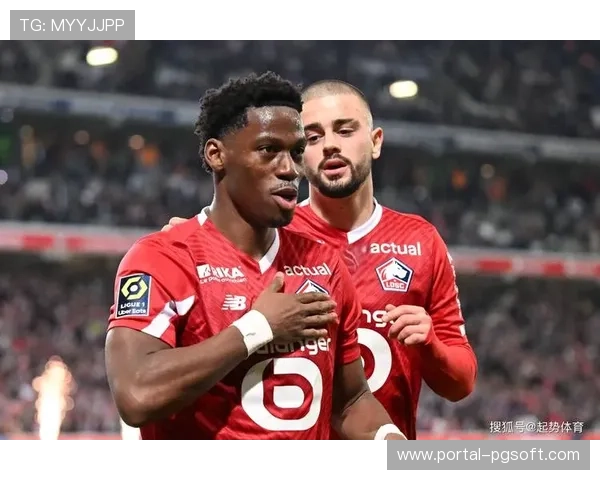 昂热新星埃科米耶闪耀法甲,半程表现引多支球队竞逐