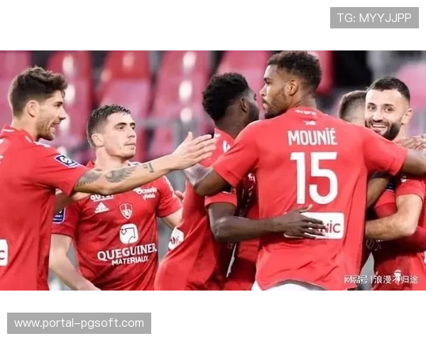 恩德里克当选全场最佳，里昂2-1布雷斯特取六连胜